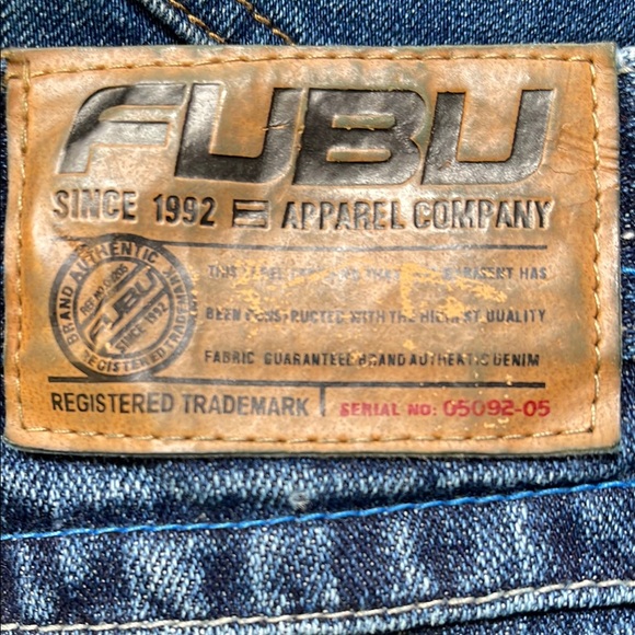 FUBU Blue Relaxed Jeans Classic Style - Picture 1 of 10